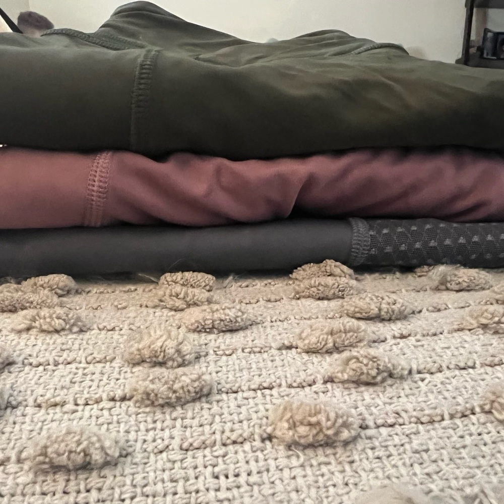 3 pairs of Victoria Sport leggings